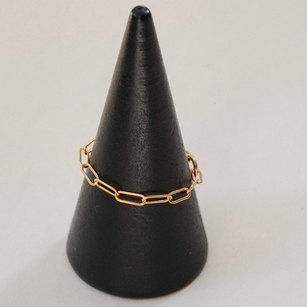 Yellow Gold Paperclip Chain Ring in 14 Karat Yellow Gold (with Lab Created Diamond)