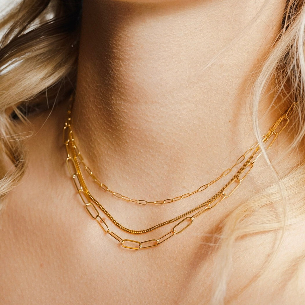Thin Herringbone Necklace in 14 Karat Gold Fill