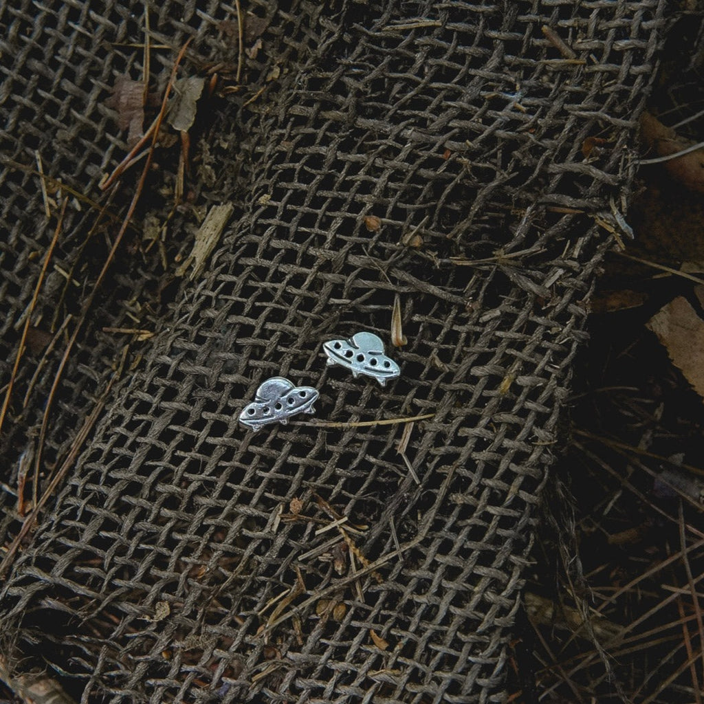 ufo sterling silver stud earrings; space jewelry